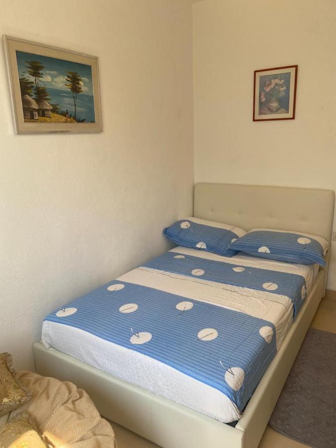 Domuskova Apartment โปดสตรานา ภายนอก รูปภาพ