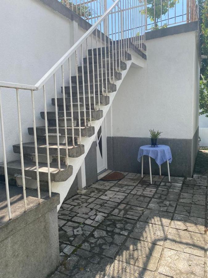 Domuskova Apartment โปดสตรานา ภายนอก รูปภาพ